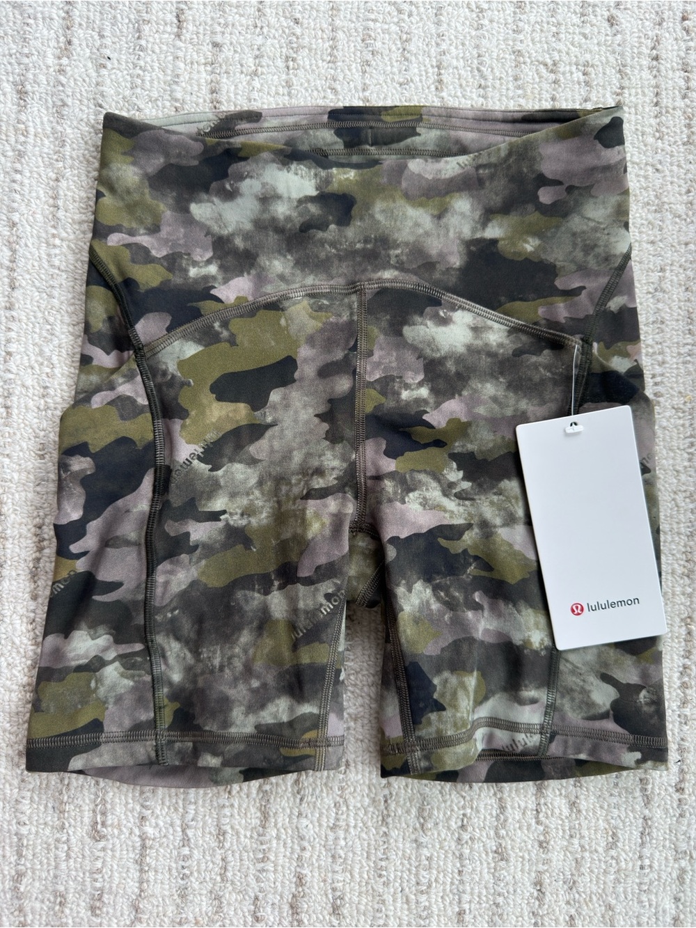 Lululemon athletica Power Thru HR 6" Colour Seam Shorts — Olive & Black Camo